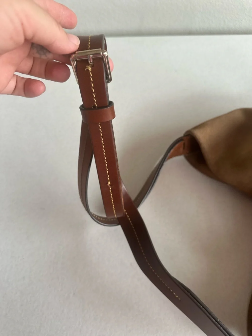 Dooney & Bourke crossbody hobo sculpted from soft suede - Picture 10 of 14